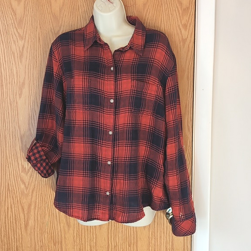 Light-weight cotton Blue/Red Plaid Button Front Shirt with contrast lining Sz XL